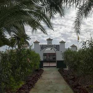 Renovated House Front-pool Ferienhaus